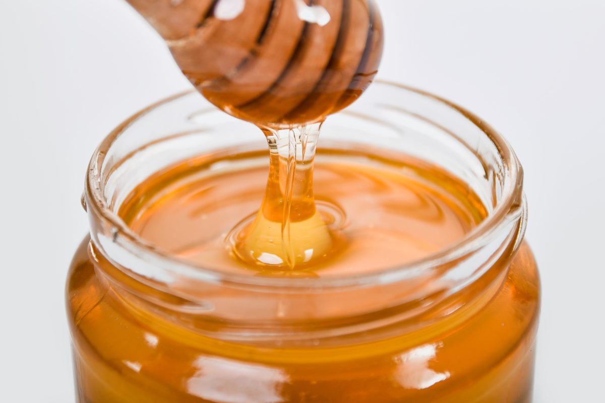 Honig gegen trockene Augenlider